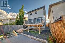 18 PANORA View NW Calgary