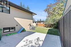 1148 Southglen Drive SW Calgary