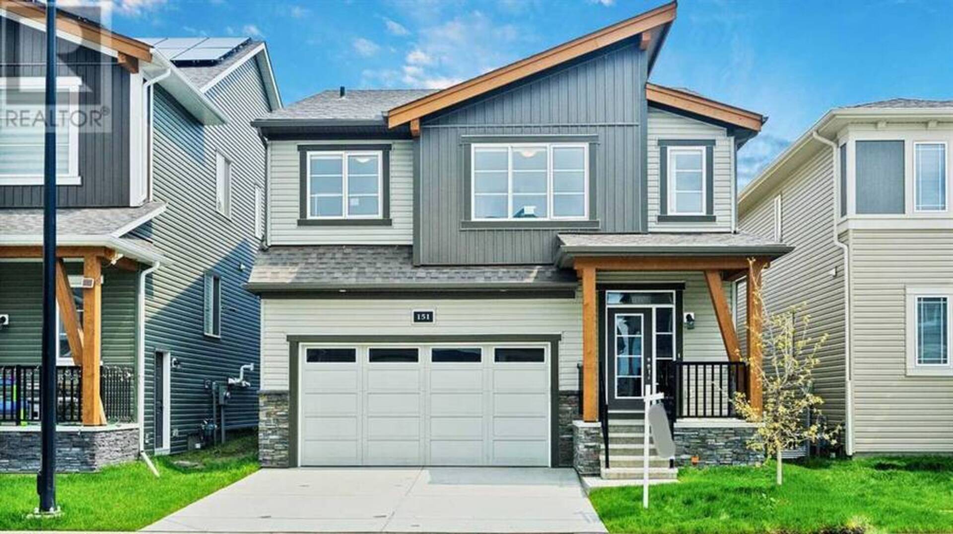 151 Carringham Way NW Way Calgary