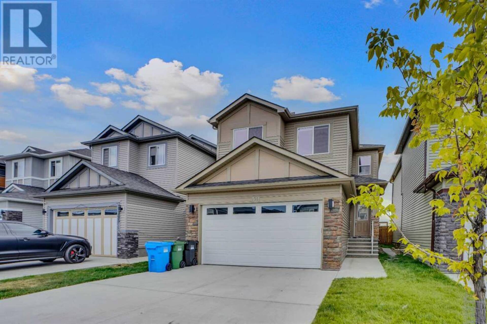 301 Corner Meadows Way NE Calgary