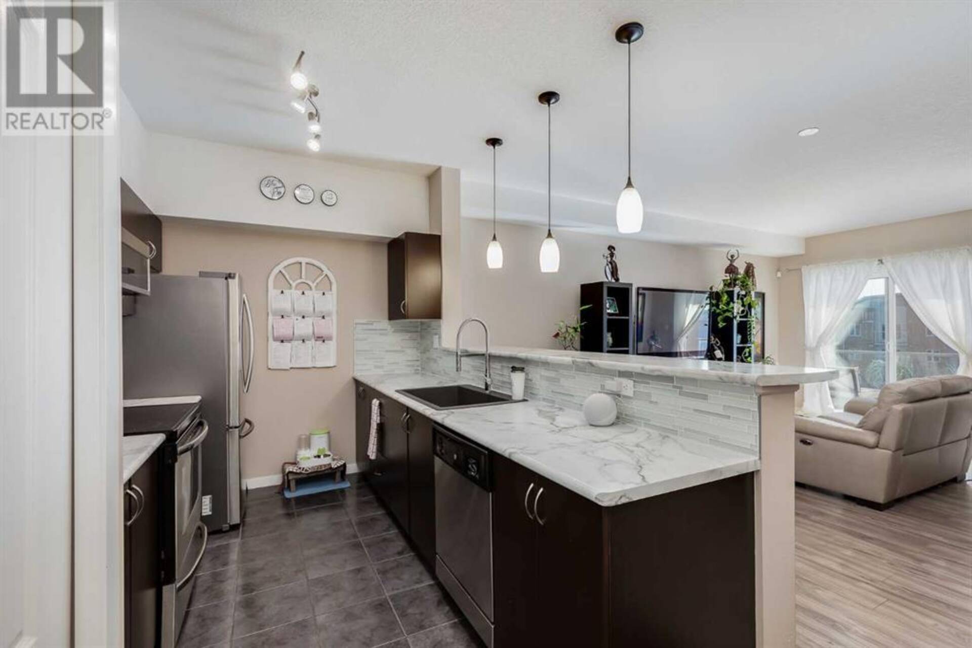 1403, 604 East Lake Boulevard NE Airdrie