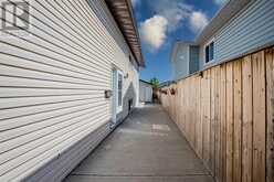 131 Castlebrook Rise NE Calgary