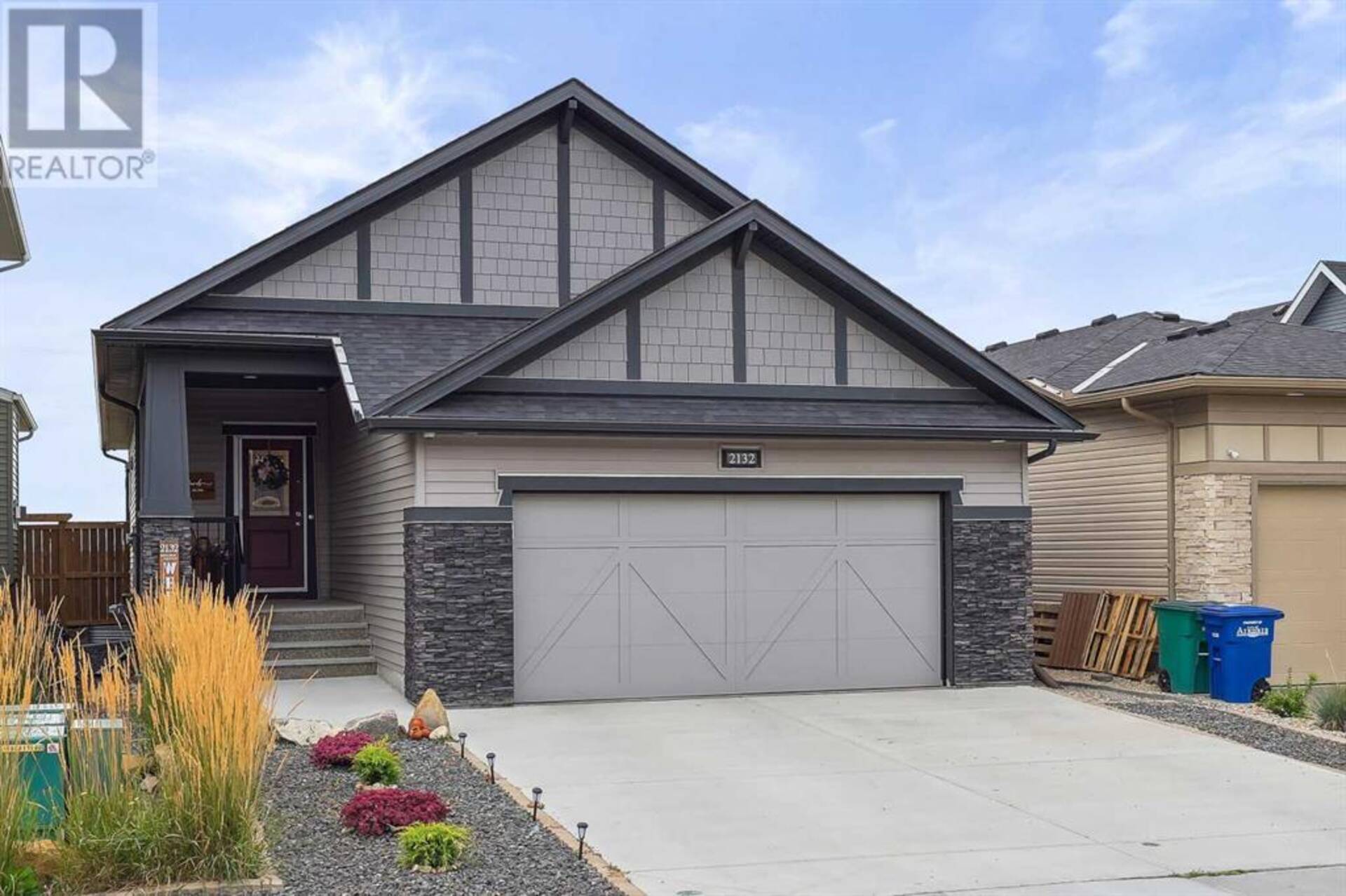 2132 Ravensdun Crescent SE Airdrie