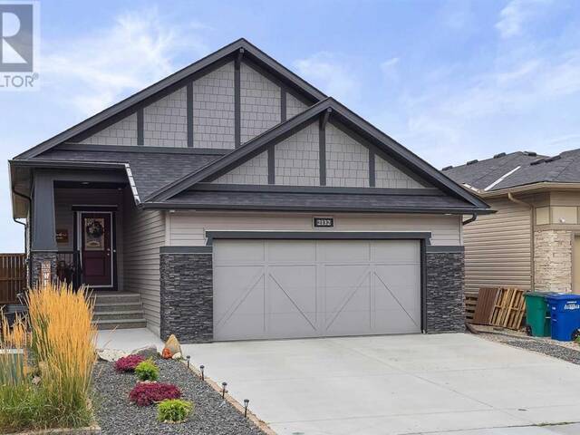 2132 Ravensdun Crescent SE Airdrie