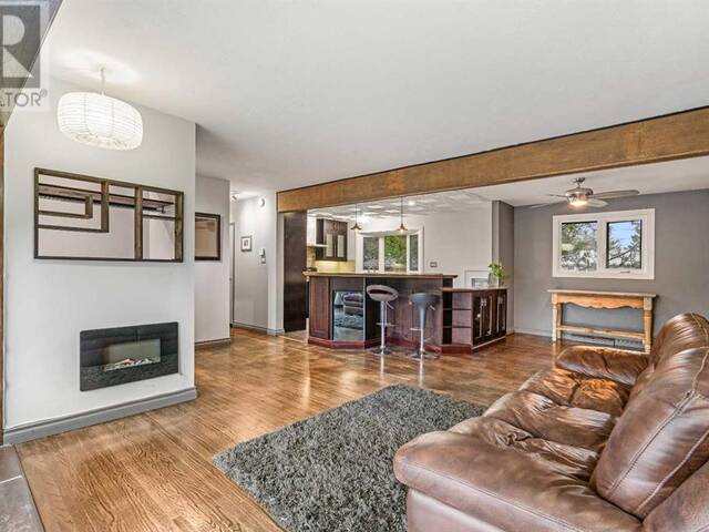 4832 Worcester Drive SW Calgary