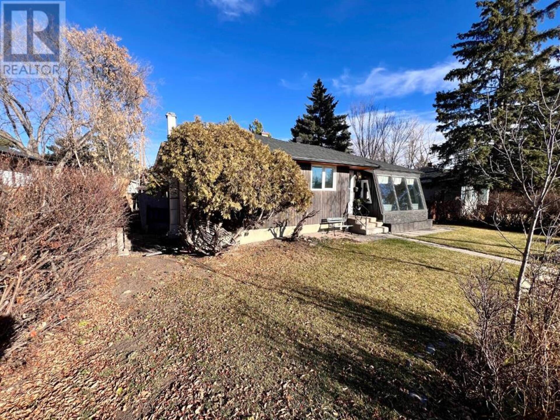 4832 Worcester Drive SW Calgary