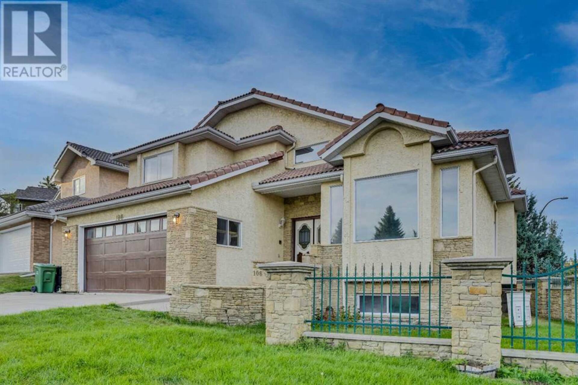 106 Sienna Hills Drive SW Calgary