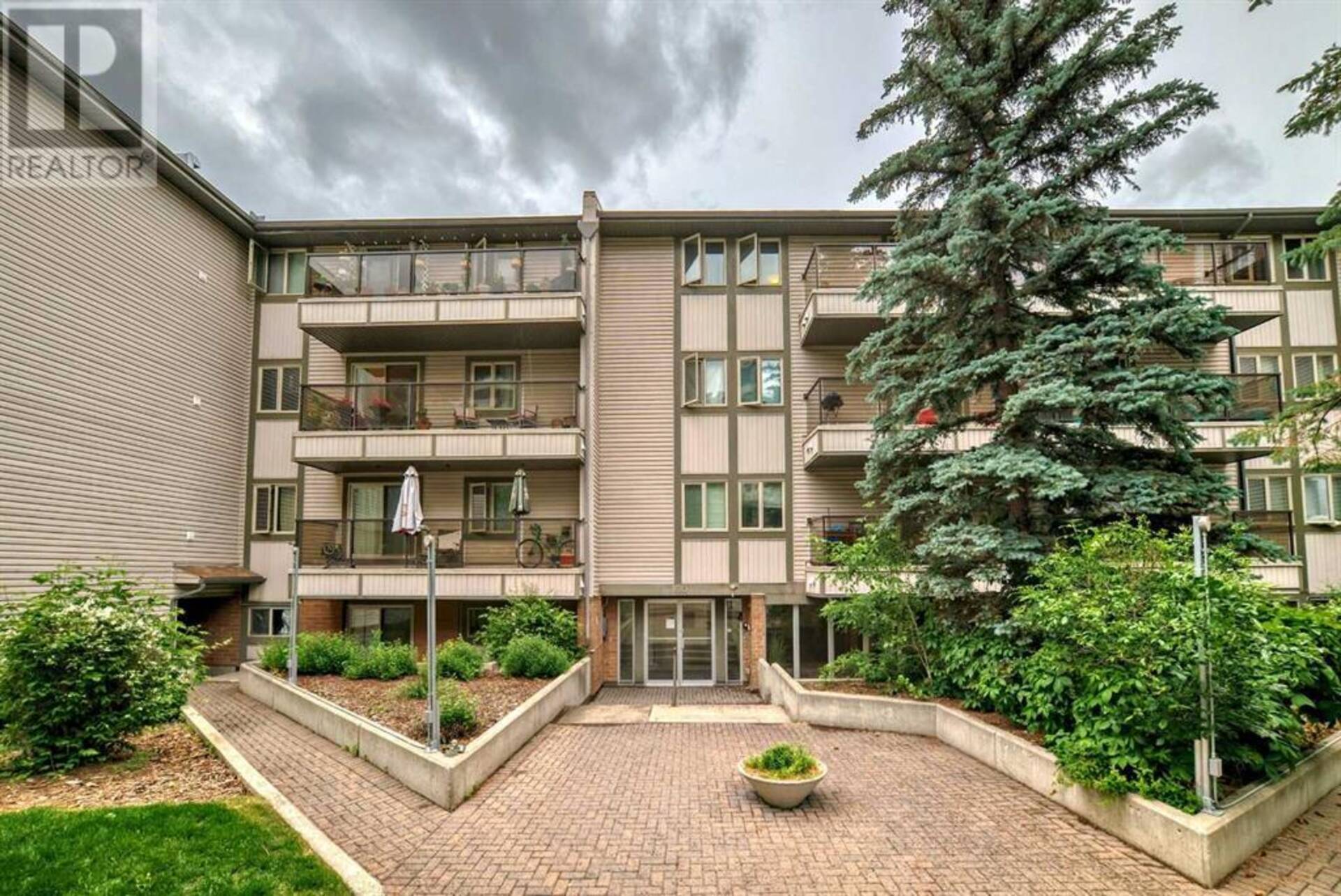 403, 130 25 Avenue SW Calgary