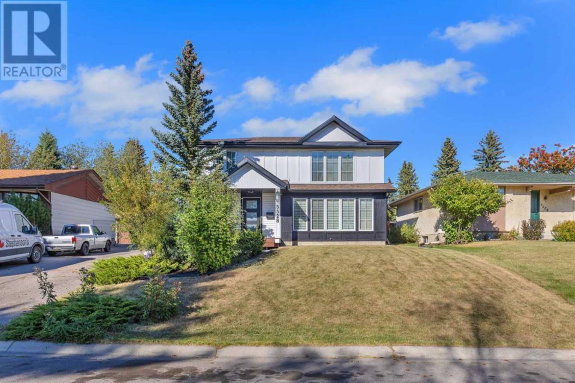 5528 Dalhart Hill NW Calgary