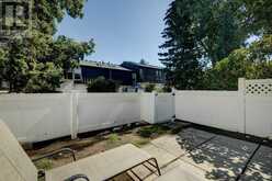 418 Brae Glen Crescent SW Calgary