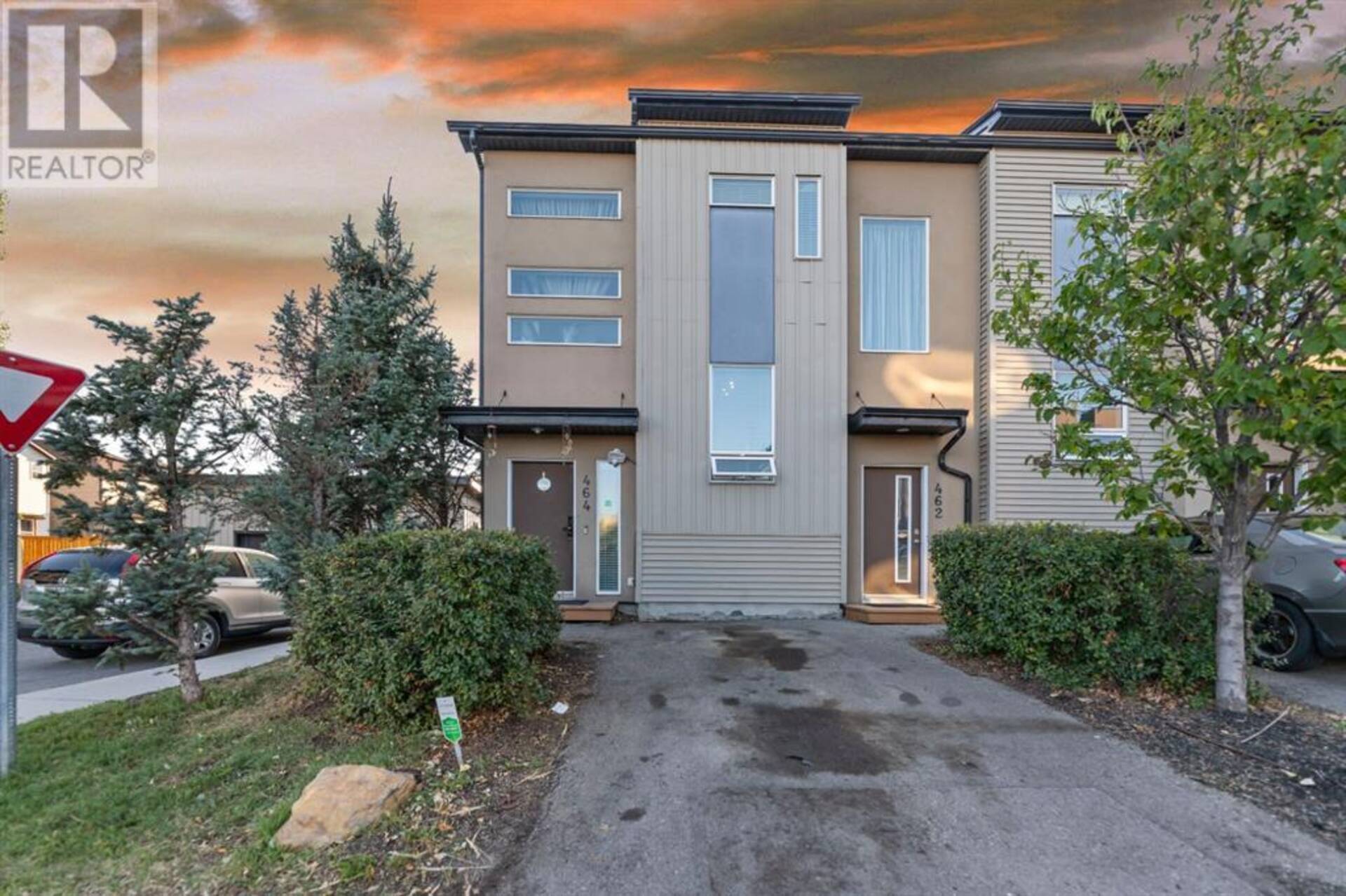 464 Covecreek Circle NE Calgary