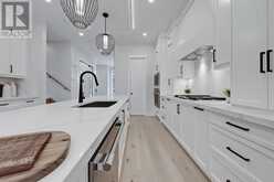 916 42 Street SW Calgary