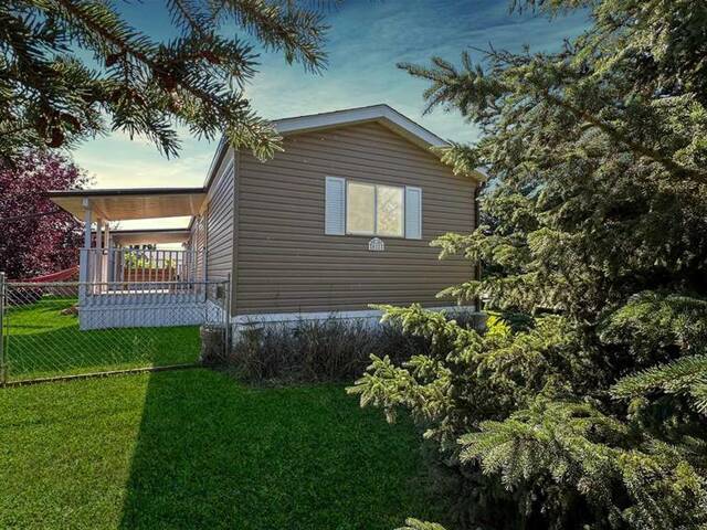 611 4 Ave NW Sundre Alberta