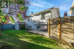 1235 Sandpiper Road NW Calgary