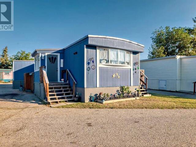 422, 3223 83 Street NW Calgary Alberta