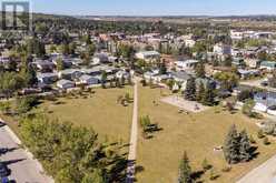 3924 76 Street NW Calgary