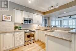 1505, 400 Eau Claire Avenue SW Calgary