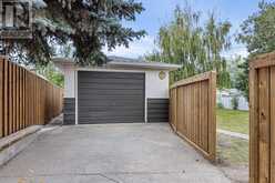 2715 Grant Crescent SW Calgary