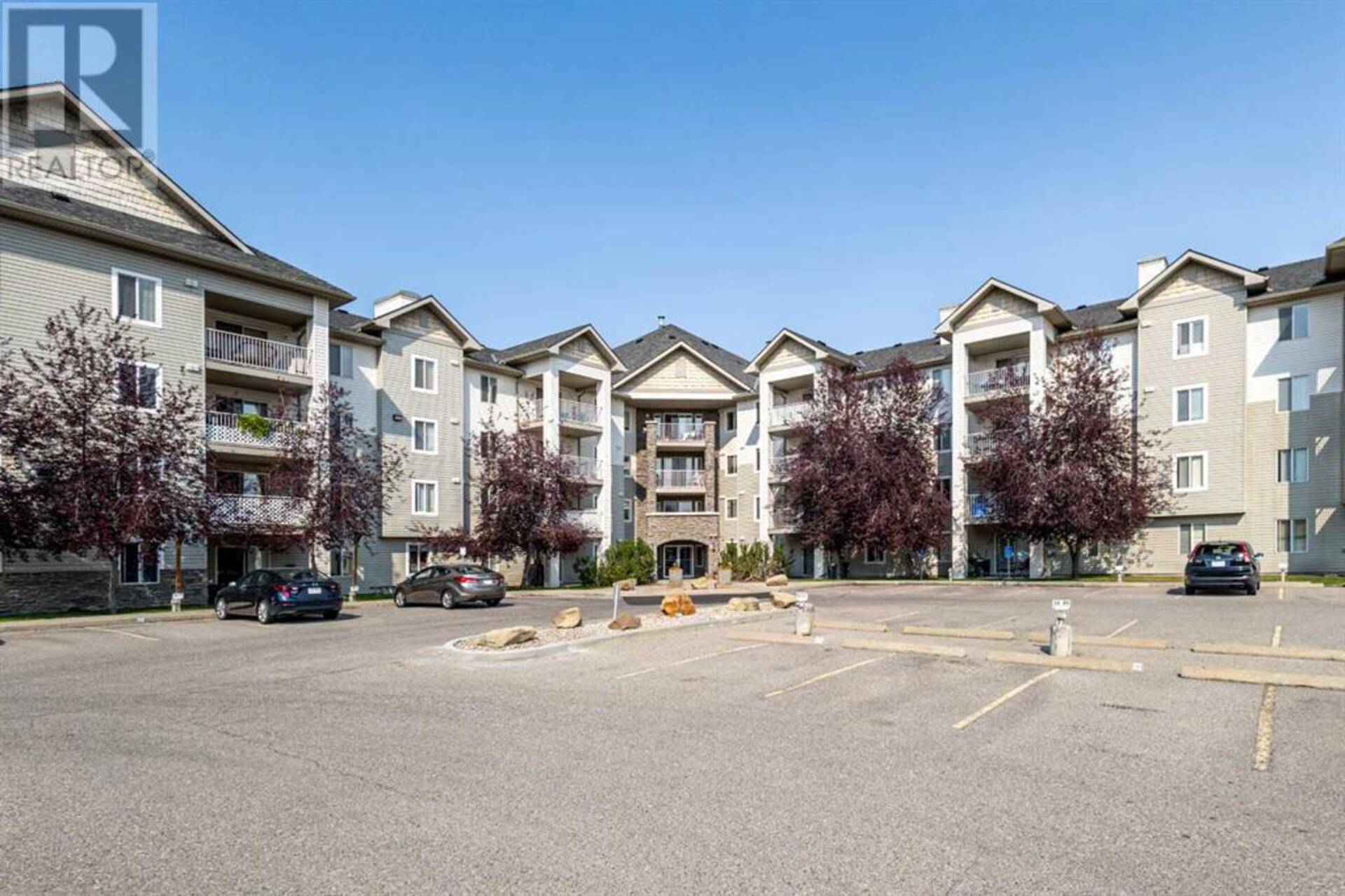 418, 2000 Somervale Court SW Calgary