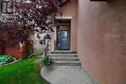 12461 Crestmont Boulevard SW Calgary