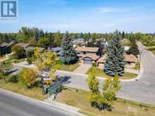 75 Woodglen Circle SW Calgary