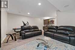 2807 36 Street SW Calgary