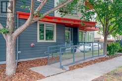 102, 805 4 Street NE Calgary