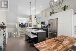 113, 15 Rosscarrock Gate SW Calgary