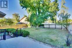 194 Woodbriar Circle SW Calgary