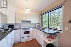 4, 10457 19 Street SW Calgary