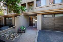 4, 10457 19 Street SW Calgary