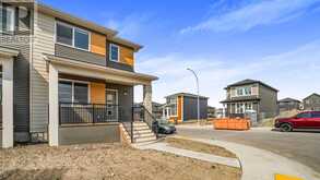 89 Corner Glen Row NE Calgary