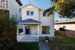 933 Drury Avenue NE Calgary