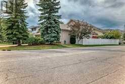 3 Sandringham Way NW Calgary