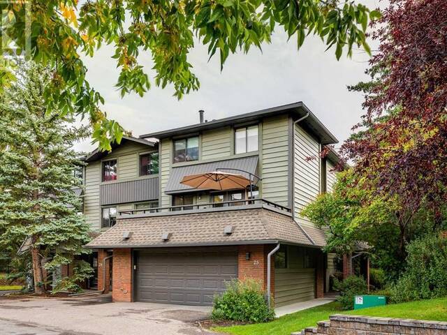 25, 10030 Oakmoor Way SW Calgary Alberta