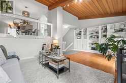 40, 10030 Oakmoor Way SW Calgary