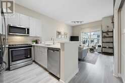 32, 605 15 Avenue SW Calgary