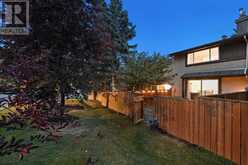 45, 310 BROOKMERE Road SW Calgary