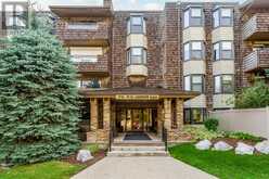 207, 3730 50 Street NW Calgary