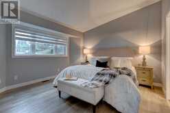 126 Gladstone Gardens SW Calgary