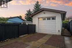 18 Sandstone Crescent SE Airdrie