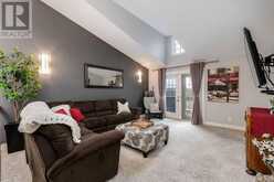 1093 Coopers Drive SW Airdrie