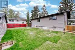 63 Fenton Road SE Calgary