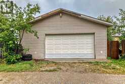 217 Maple Grove Crescent Strathmore