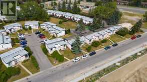 2622 Oakmoor Drive SW Calgary