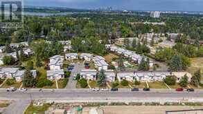 2622 Oakmoor Drive SW Calgary