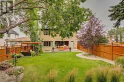 915 24 Avenue NW Calgary