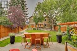 915 24 Avenue NW Calgary