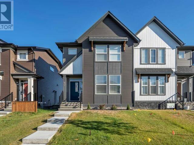 67 Wolf Gate Okotoks Alberta