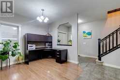 136 Cougartown Close SW Calgary